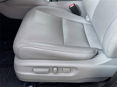 Used 2018 Honda Pilot EX-L image 30