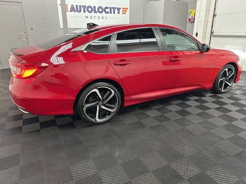 Used 2022 Honda Accord Sport image 11