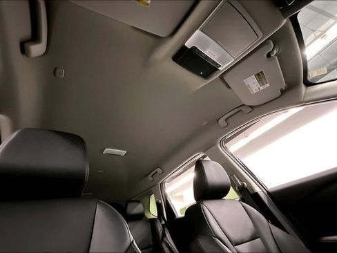 New 2025 Nissan Rogue SL image 35