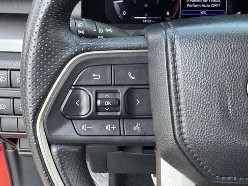 Used 2025 Toyota 4Runner TRD Sport AWD/4WD image 12