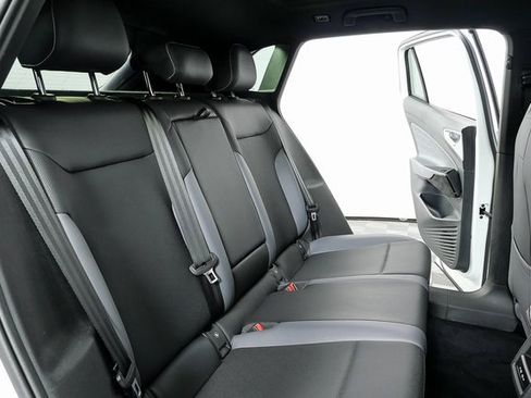 Certified 2023 Volkswagen ID.4 S image 17