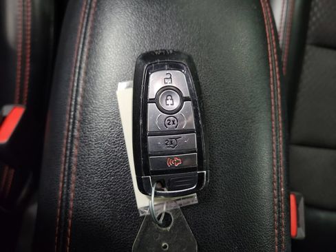 Used 2024 Ford Escape ST-Line AWD/4WD image 20