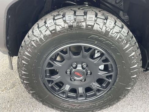 New 2026 Toyota 4Runner TRD Off-Road Premium AWD/4WD image 5