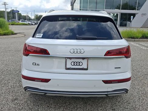 Used 2021 Audi Q5 2.0T Premium Plus w/ Premium Plus Package AWD/4WD image 5