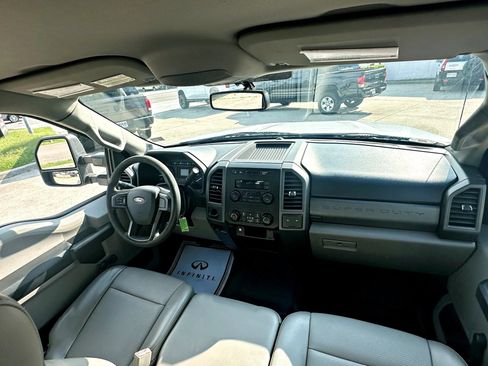 Used 2019 Ford F350 XL RWD image 31