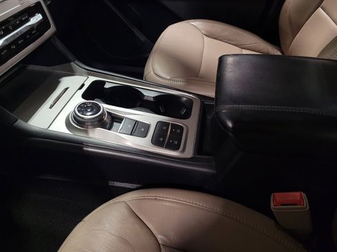 Used 2021 Ford Explorer 2WD w/ Class III Trailer Tow Package image 26