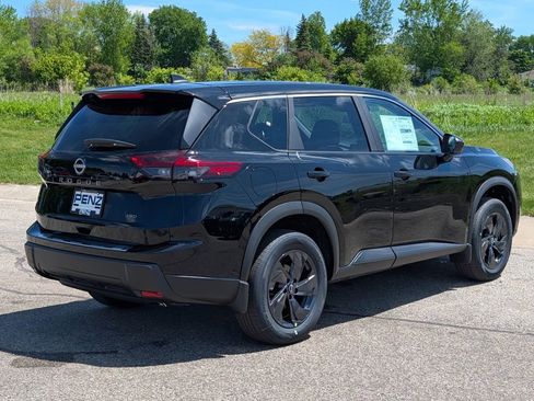 New 2026 Nissan Rogue SV w/ Cold Weather Package AWD/4WD image 7
