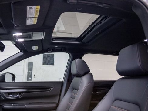 Used 2025 Honda CR-V Sport-L image 19