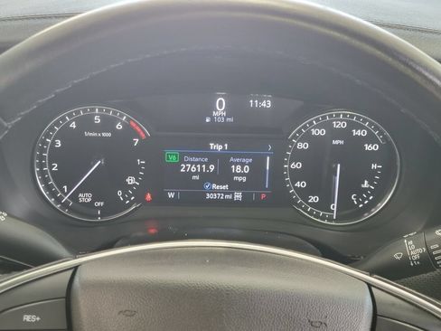 Used 2020 Cadillac XT5 Premium Luxury w/ LPO, Floor Liner Package AWD/4WD image 20
