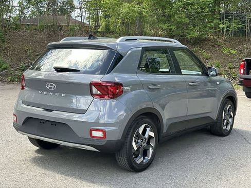 Used 2021 Hyundai Venue SEL w/ Premium Package FWD image 30