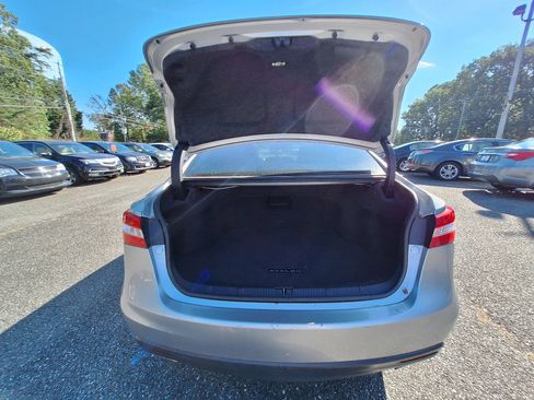 Used 2015 Toyota Avalon XLE Touring image 31