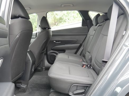 Used 2026 Hyundai Tucson SE AWD/4WD image 14
