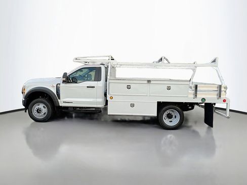 New 2025 Ford F550 4x4 Regular Cab Super Duty image 6