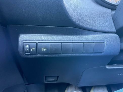 Used 2024 Toyota Corolla LE FWD image 41