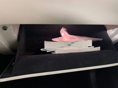 Used 2023 Kia Sorento EX image 27