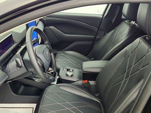 Used 2024 Ford Mustang Mach-E Select w/ Comfort Package Lite image 19