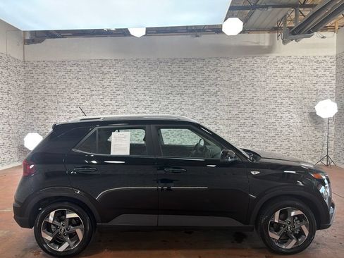 Certified 2026 Hyundai Venue SEL FWD image 7