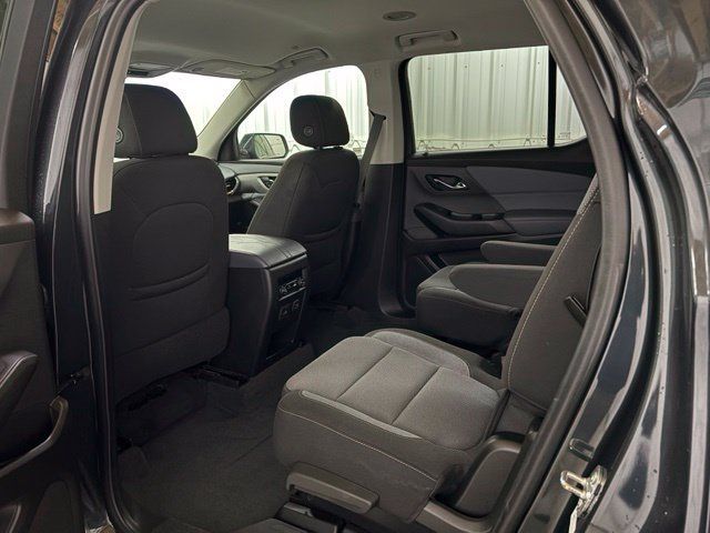 Used 2021 Chevrolet Traverse LT FWD image 24