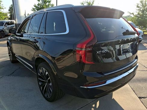 Certified 2026 Volvo XC90 B6 Plus AWD/4WD image 28