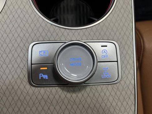 Used 2025 Genesis GV80 3.5T Advanced image 25