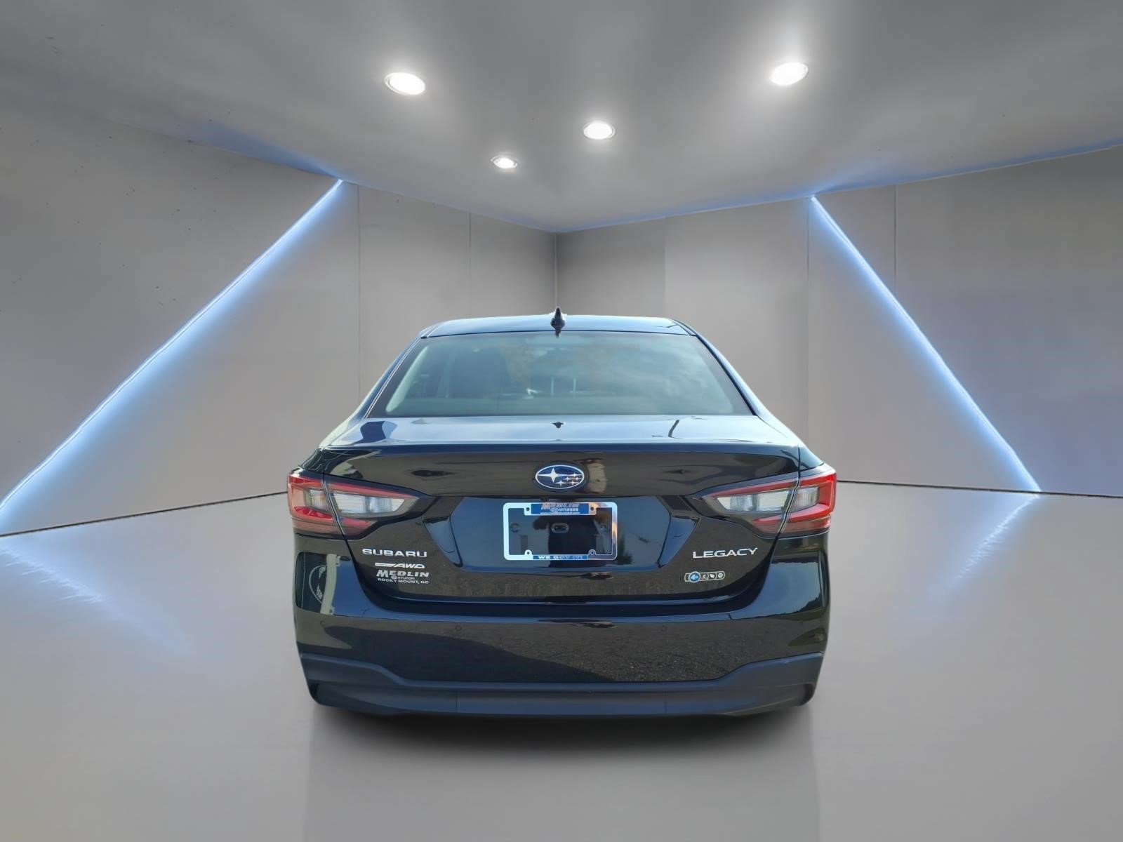 Used 2023 Subaru Legacy Limited AWD/4WD image 4