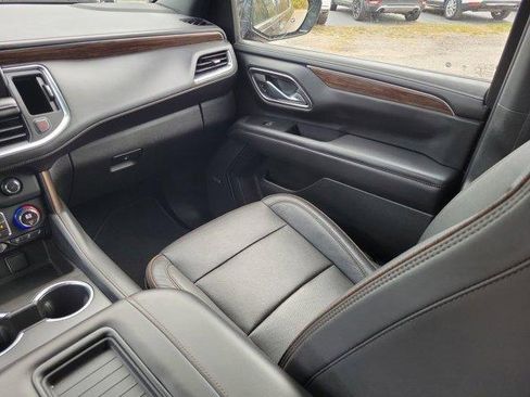 Used 2022 Chevrolet Tahoe High Country image 16