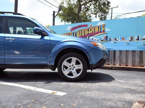 Used 2010 Subaru Forester 2.5X Limited AWD/4WD image 34