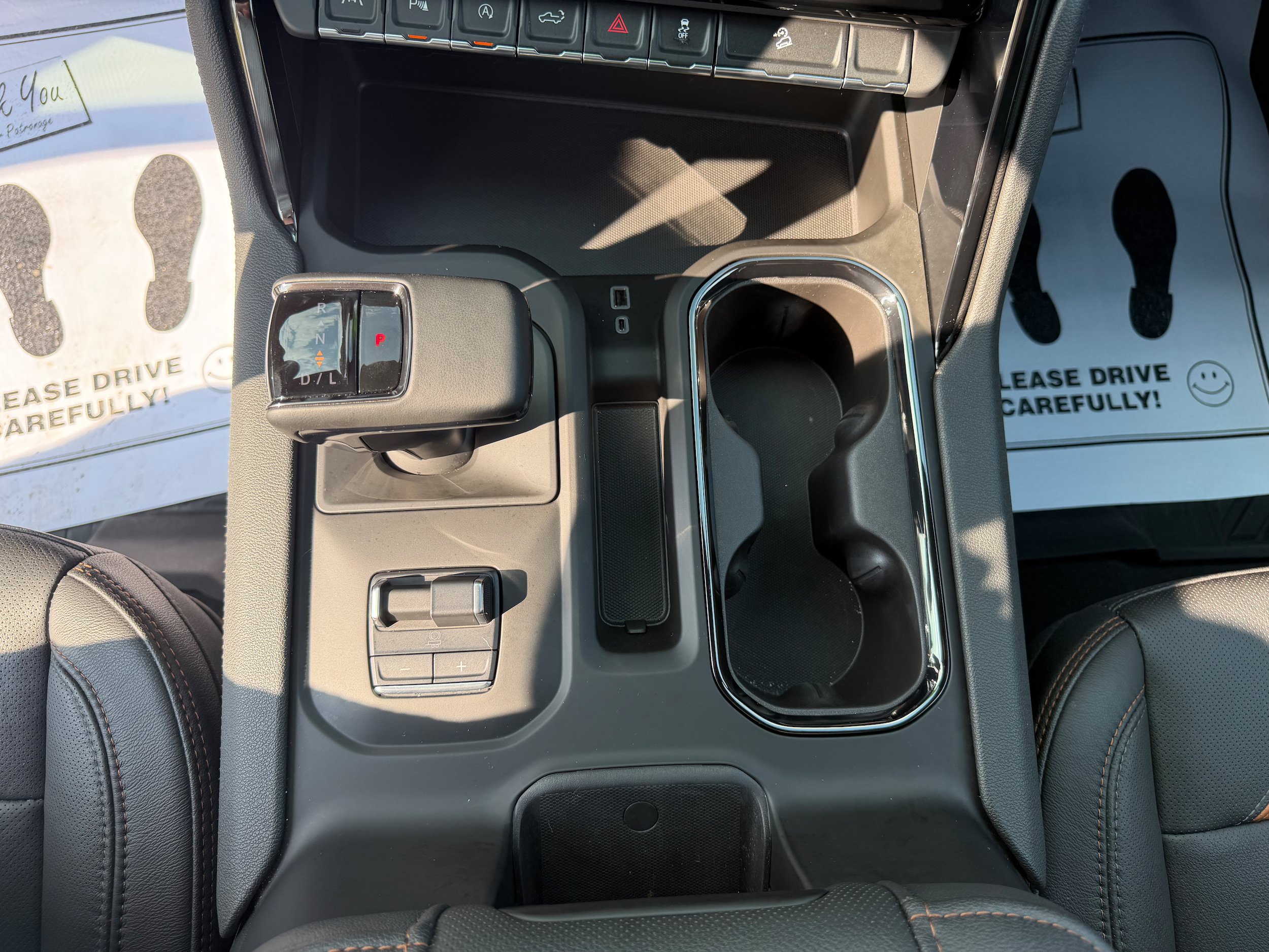 Used 2023 GMC Sierra 1500 AT4 w/ Technology Package AWD/4WD image 16