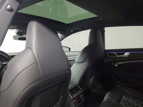 Used 2024 Audi RS 7 Performance image 13