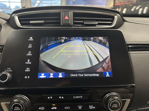 Used 2019 Honda CR-V Touring image 16