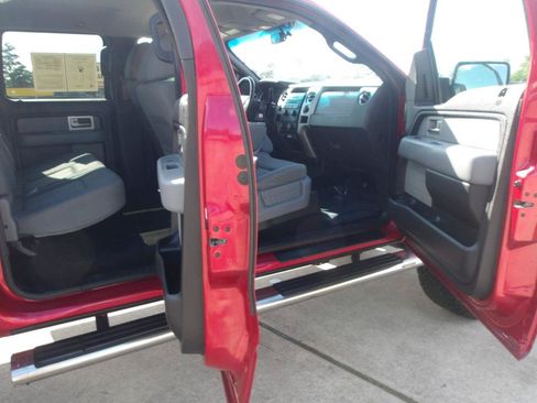 Used 2011 Ford F150 XLT w/ XLT Chrome Pkg AWD/4WD image 6