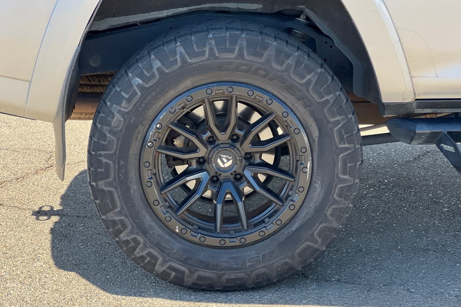 Used 2017 Toyota 4Runner TRD Off-Road Premium AWD/4WD image 20