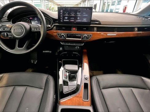 Used 2022 Audi A4 2.0T Premium w/ Convenience Package image 15