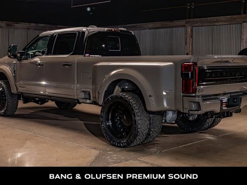 Used 2026 Ford F450 Platinum AWD/4WD image 7