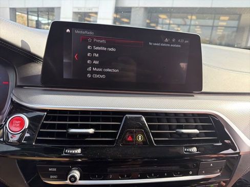 Used 2019 BMW M5 w/ Executive Package image 28