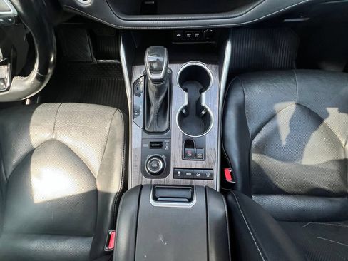 Used 2021 Toyota Highlander Platinum AWD/4WD image 20