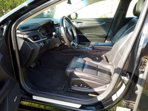 Used 2016 Cadillac XTS w/ Rear Seat Comfort Package image 7