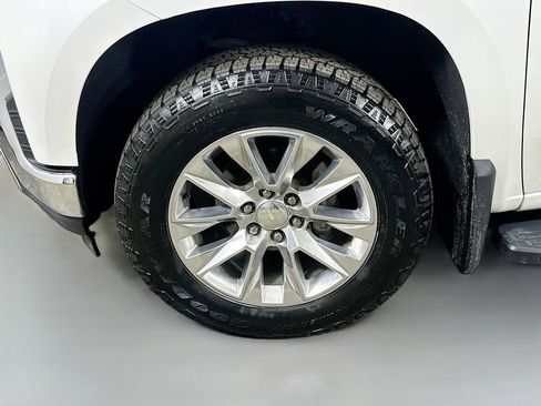 Used 2022 Chevrolet Silverado 1500 LTZ image 8