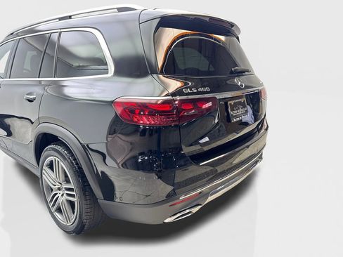 Used 2025 Mercedes-Benz GLS 450 4MATIC image 19
