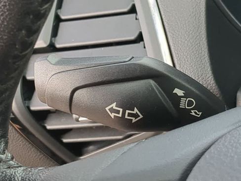 Used 2018 Ford Escape SEL AWD/4WD image 25