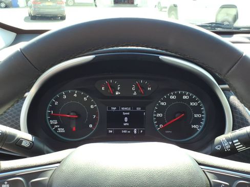 Certified 2025 Chevrolet Malibu RS FWD image 15