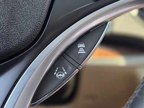 Used 2020 Acura MDX FWD image 32