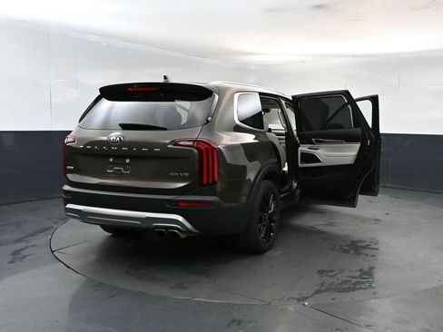 Used 2020 Kia Telluride SX AWD/4WD image 29