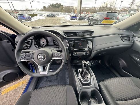 Used 2019 Nissan Rogue S image 13