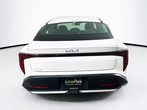 Used 2025 Kia K4 LXS image 7