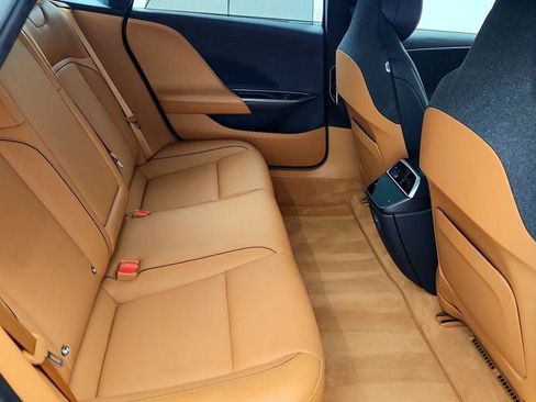 Used 2023 Lucid Air Touring image 23