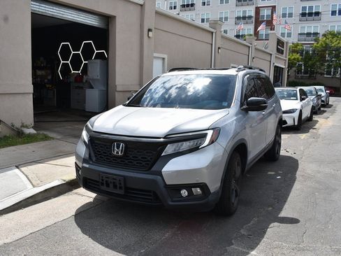 Used 2019 Honda Passport Elite image 2