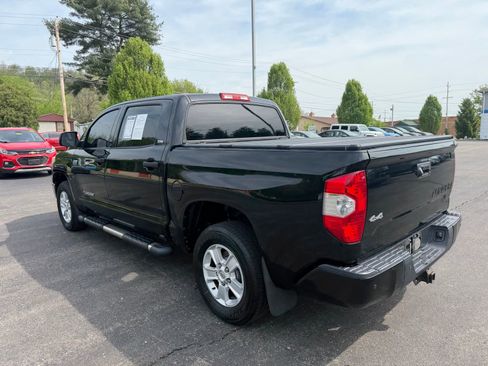 Used 2016 Toyota Tundra SR5 w/ SR5 Upgrade Package image 3
