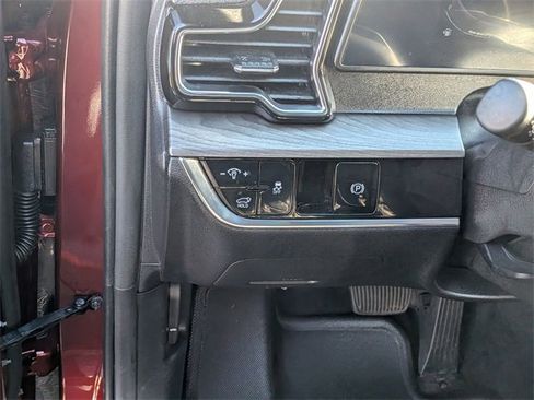 Used 2024 Kia Sportage X-Line w/ X-Line Premium Package image 15