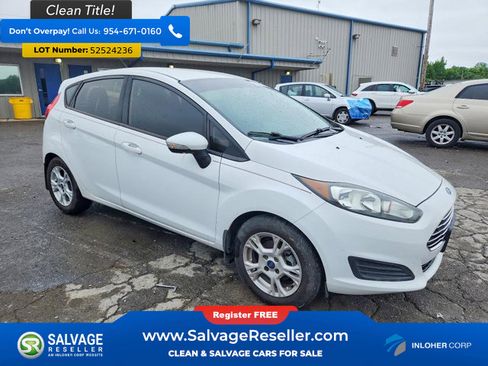 Used 2014 Ford Fiesta SE w/ Exterior Protection Package FWD image 5